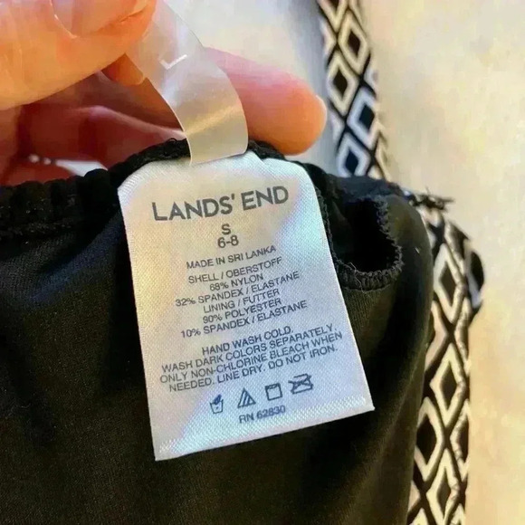 Lands’ End Swim Top - size 6 - Picture 4 of 4